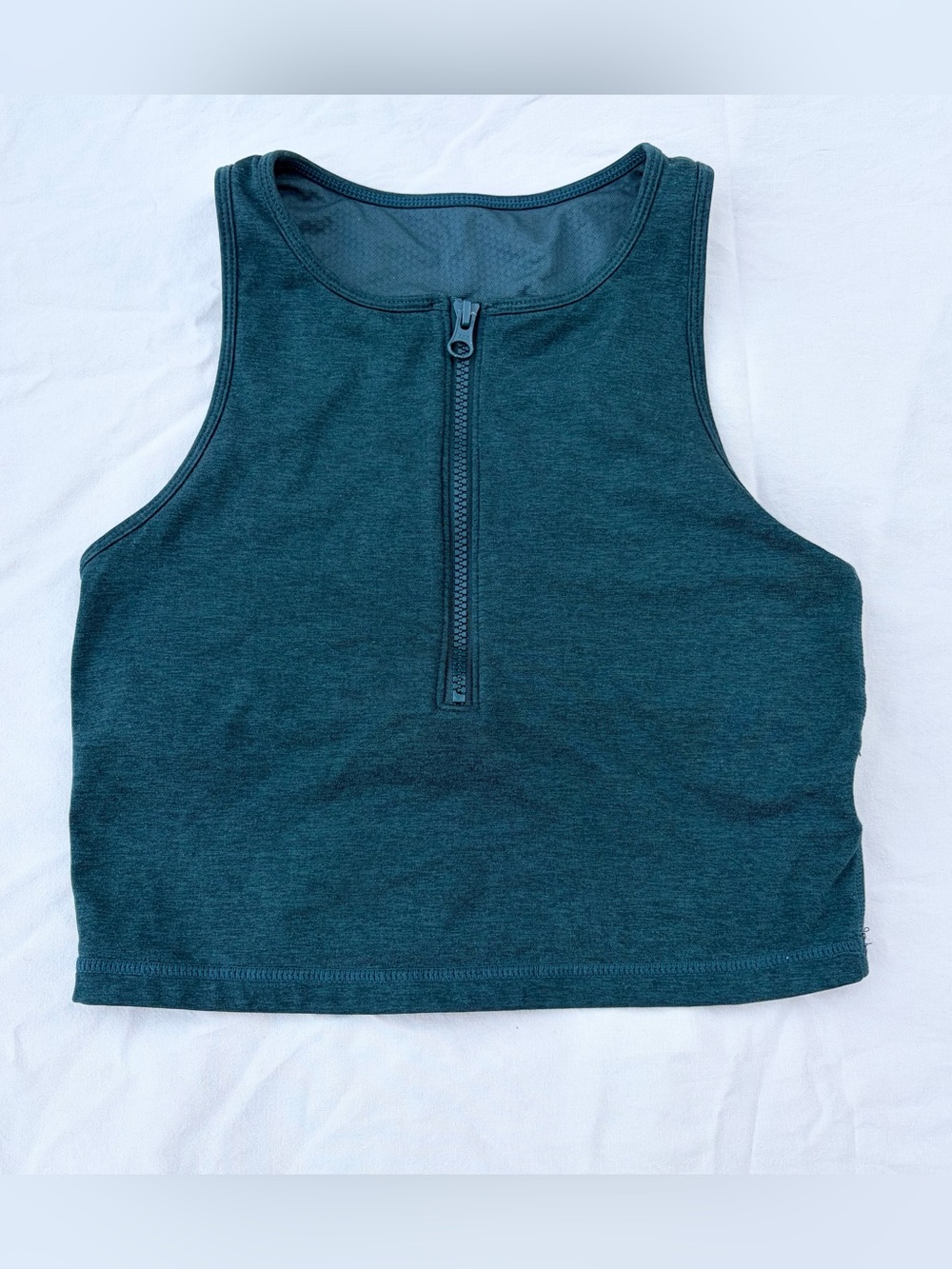 Vuori Half Zip Crop Tank, Activewear Athletic Workout